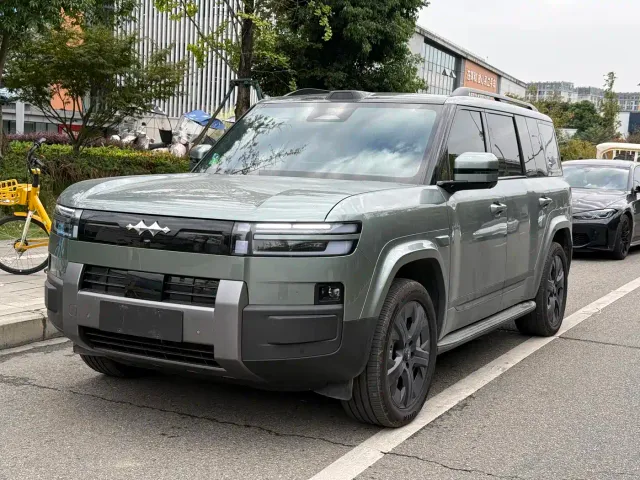 Фотография автомобиля — BYD FangChengBao Titanium 7
