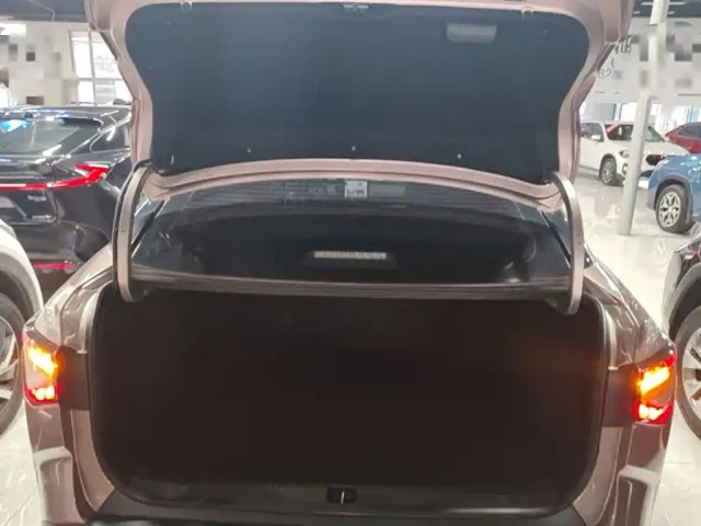 Toyota bZ3 — Фото автомобиля 18