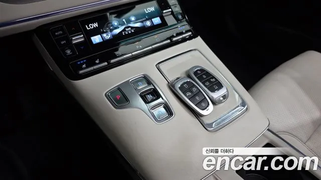 Hyundai Grandeur Grandeur (New) — Фото автомобиля 12