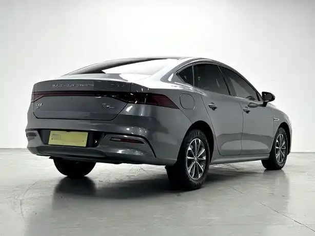 BYD Qin PLUS — Фото автомобиля 9