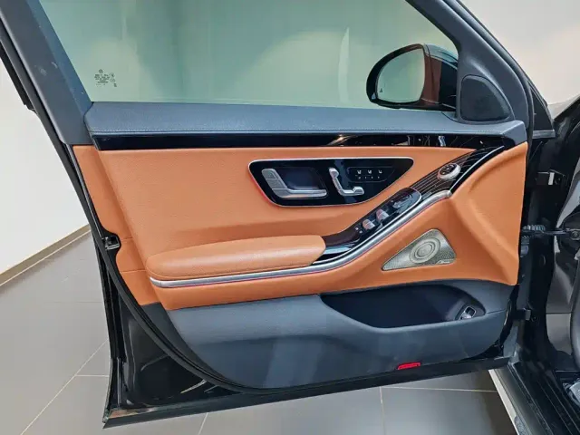 Mercedes-Benz S-Class — Фото автомобиля 9