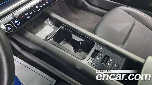 Hyundai Ioniq 6 — Фото автомобиля 27