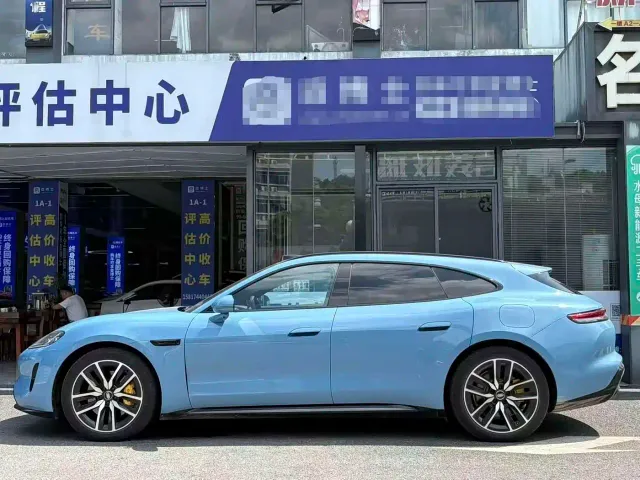 Shangjie Z7T — Фото автомобиля 12