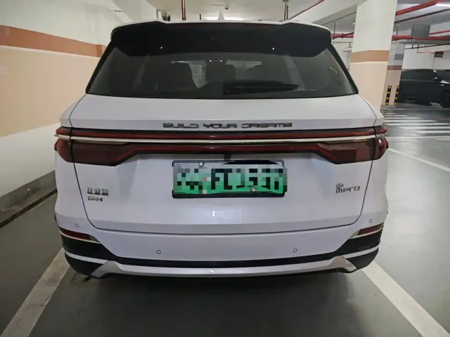 BYD Song Pro — Фото автомобиля 4