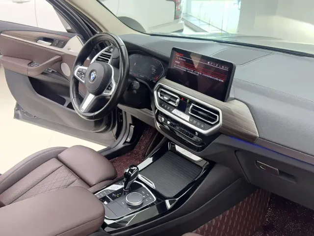 BMW X3 — Фото автомобиля 19