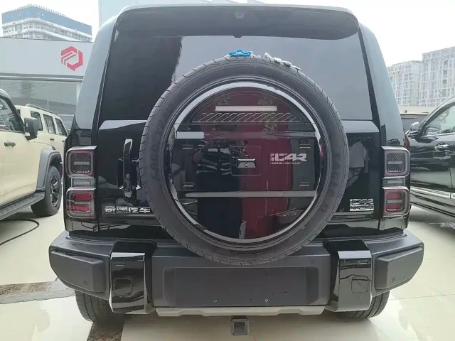 iCAR V27 — Фото автомобиля 12
