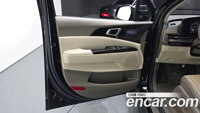 Kia Canival Carnival 4 поколение 9 мест Signature — Фото автомобиля 19