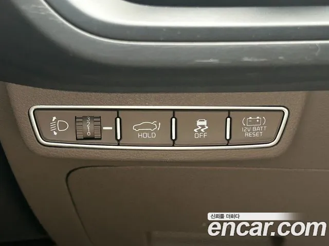 Kia K8 K8 Hybrid — Фото автомобиля 19