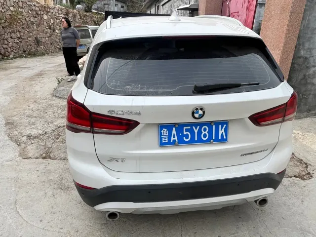 BMW X1 — Фото автомобиля 7