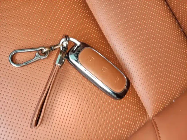 Li Auto L8 — Фото автомобиля 8