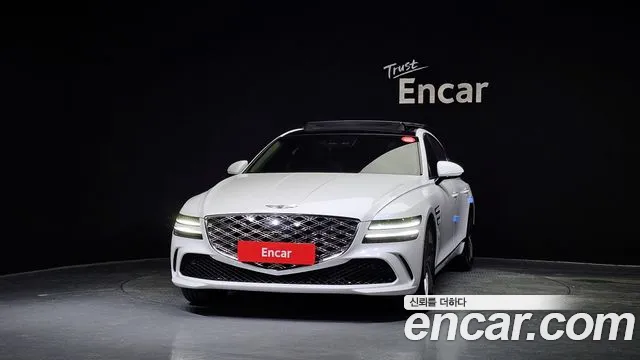 Genesis G80 Бензин 3.5 турбо AWD — Фото автомобиля 3