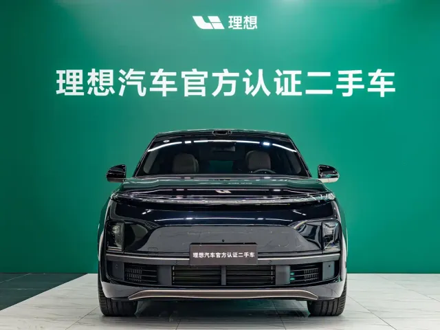 Li Auto L9 — Фото автомобиля 2