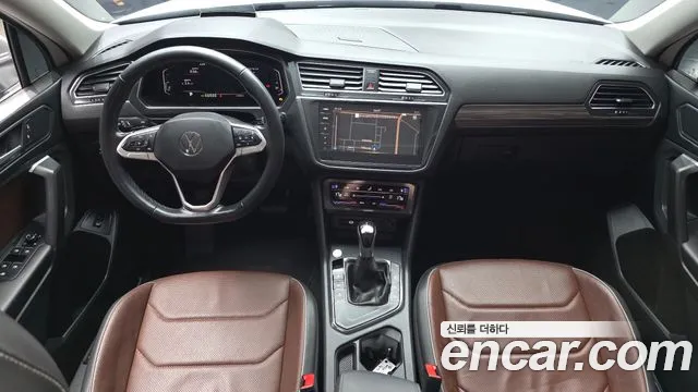 Volkswagen Tiguan — Фото автомобиля 10