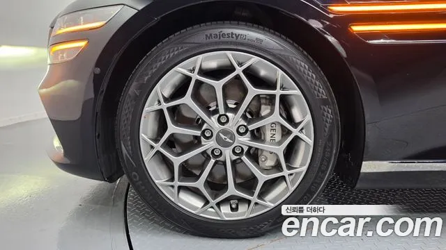 Genesis G80 RG3 — Фото автомобиля 5