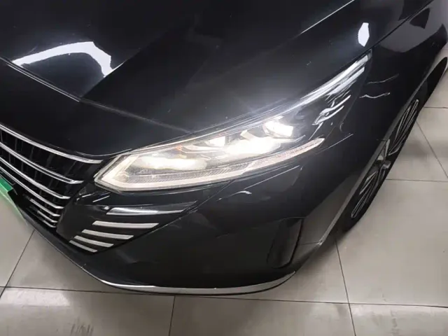 Nissan Teana — Фото автомобиля 23