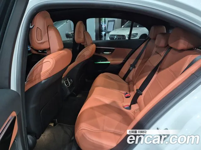 Mercedes-Benz C-Class — Фото автомобиля 11