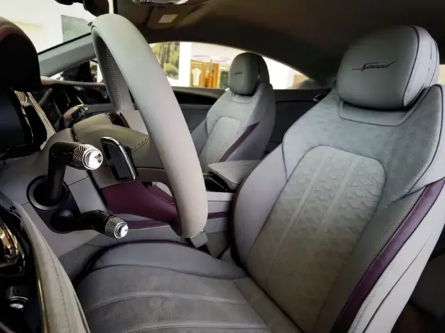 Bentley Continental Plug-in Hybrid — Фото автомобиля 7