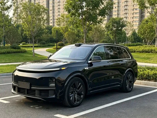 Фотография автомобиля — Li Auto L9