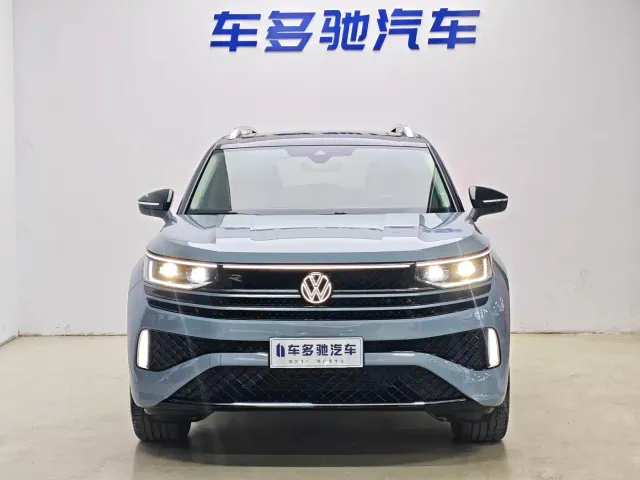 Volkswagen Talagon — Фото автомобиля 2