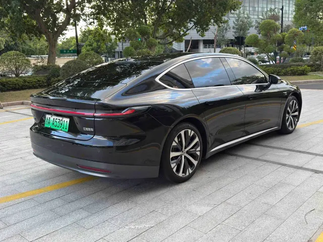 Nio ET7 — Фото автомобиля 6
