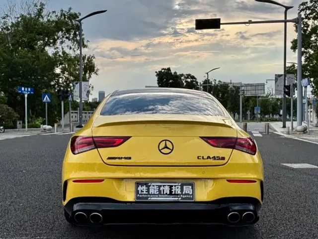 Mercedes-Benz Mercedes-Benz CLA AMG 2022 AMG CLA 45 4MATIC+ — Фото автомобиля 8