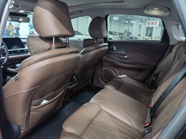 Chery Arrizo 8 — Фото автомобиля 5
