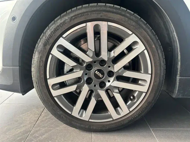MINI Hatch — Фото автомобиля 8