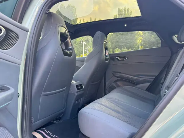BYD Seal 06 GT — Фото автомобиля 6