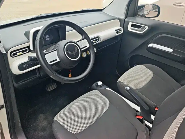 Wuling Hongguang Mini EV — Фото автомобиля 12
