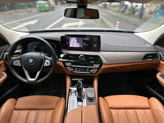 BMW BMW 6 Series GT 2021 Facelift 630i Luxury Design Package — Фото автомобиля 15
