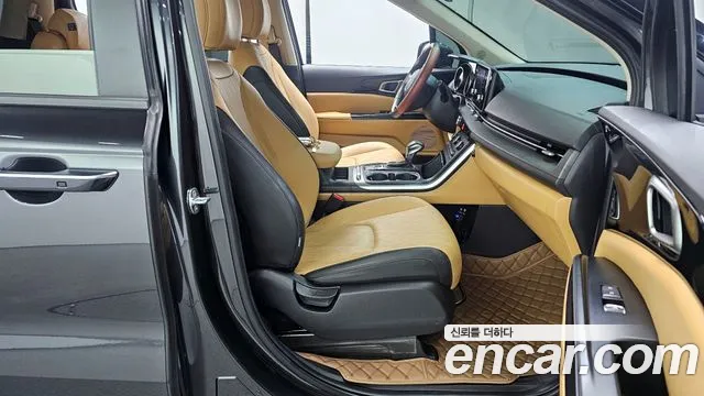 Kia Canival Carnival 4 поколение Бензин 9 мест Prestige — Фото автомобиля 11