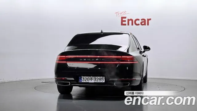Genesis G90 Бензин 3.5 Turbo 2WD — Фото автомобиля 2
