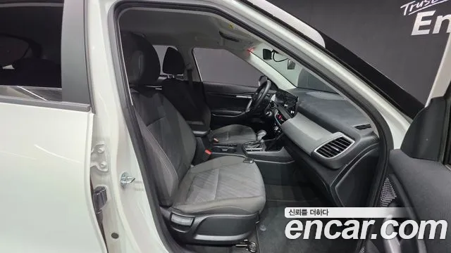 Kia Seltos — Фото автомобиля 10