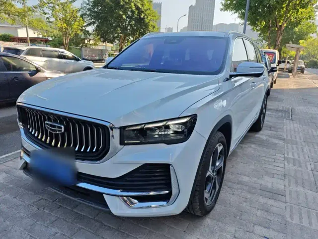 Фотография автомобиля — Geely Xingyue L