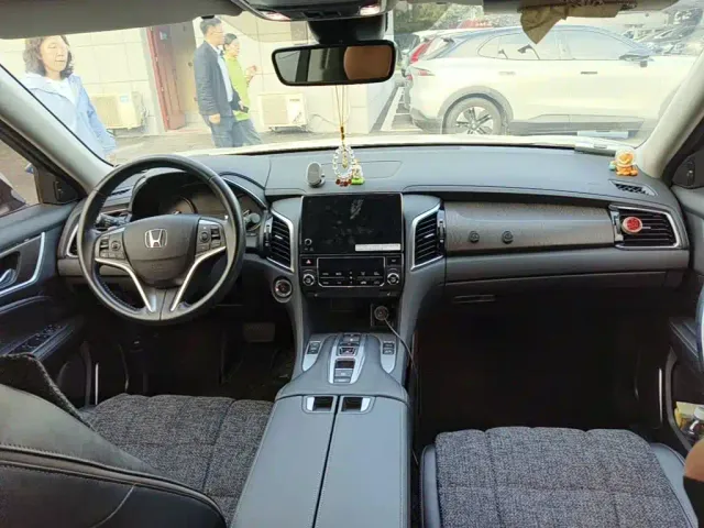 Honda Avancier — Фото автомобиля 12