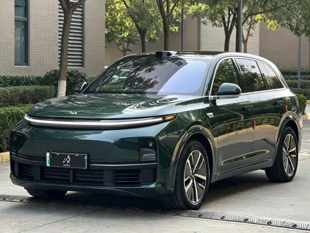 Фотография автомобиля — Li Auto L7