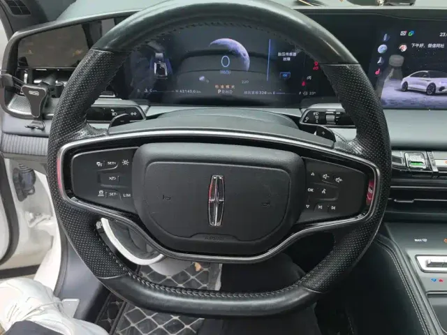 Lincoln Z — Фото автомобиля 15