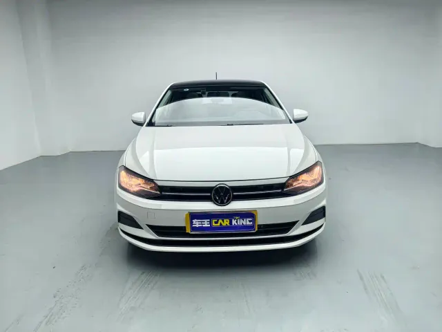 Volkswagen Polo — Фото автомобиля 3