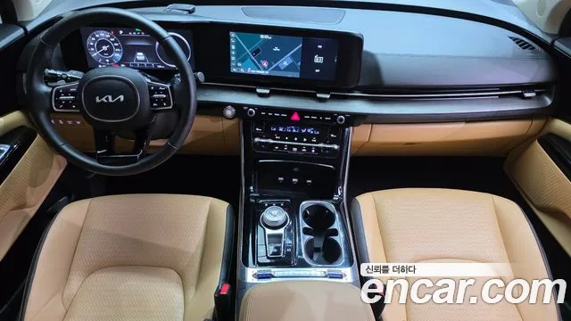 Kia Carnival Generation 4 — Фото автомобиля 10