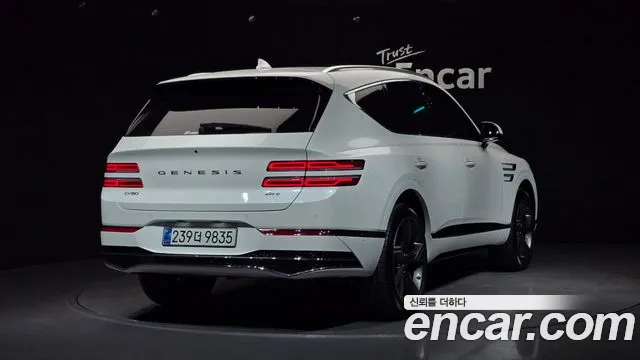 Genesis GV80 — Фото автомобиля 2