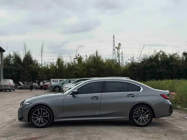 BMW 3 Series — Фото автомобиля 22