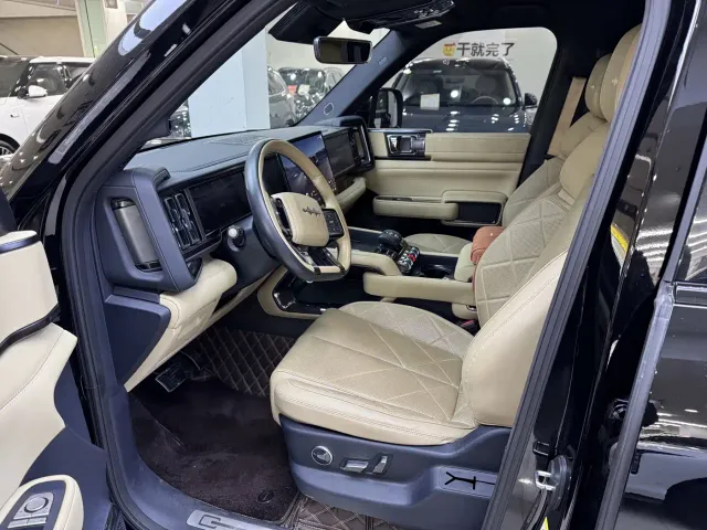 BYD FangChengBao Leopard 5 — Фото автомобиля 8