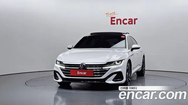 Volkswagen Arteon Arteon 2.0 TDI R-LINE 4Motion — Фото автомобиля 3