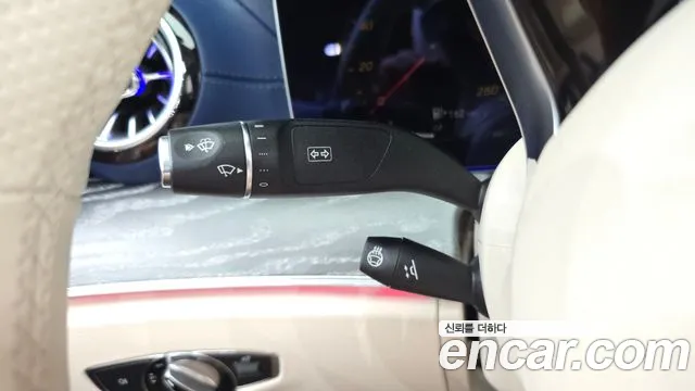 Mercedes-Benz E-Class — Фото автомобиля 25