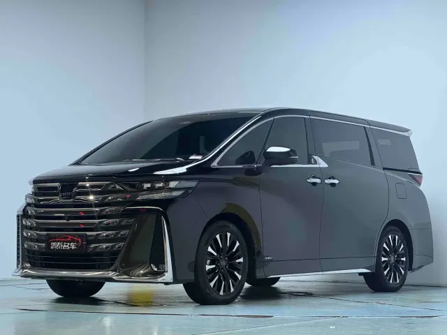 Toyota Vellfire — Фото автомобиля 2