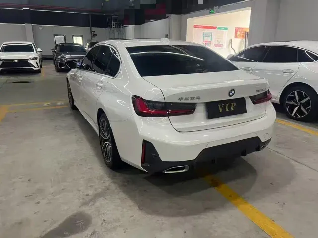 BMW 3 Series — Фото автомобиля 8