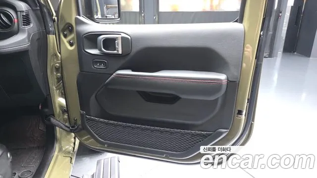Jeep Wrangler Wrangler (JL) — Фото автомобиля 24