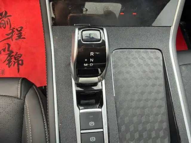 Chery Tiggo 8 — Фото автомобиля 16
