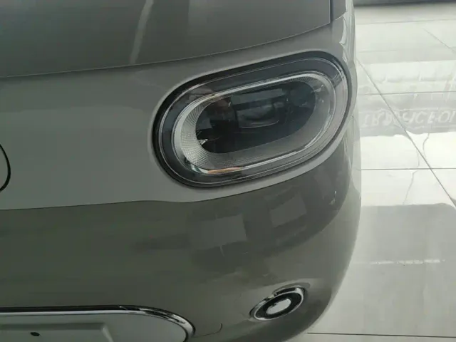 Wuling Motors Hongguang MINIEV 2024 3rd Gen 215km Advanced — Фото автомобиля 23
