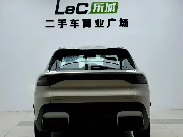 Changan Qiyuan Q05 — Фото автомобиля 4